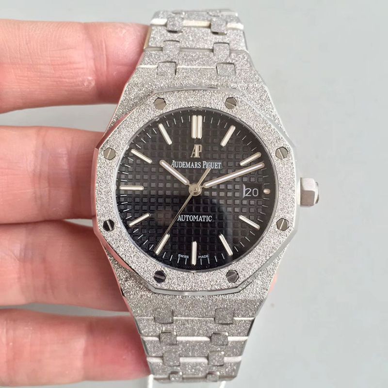 オーデマピゲ AP ロイヤルオーク オフショアシリーズ Royal Oak 霜金腕時計 Frosted Gold 15454BC.GG  .1259BC.01