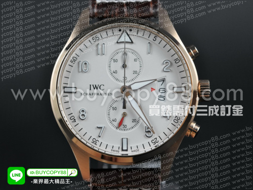 萬國錶【男性用】Pilots Watches系列-噴火戰機計時腕錶玫瑰金錶殼VD67A石英計時機芯