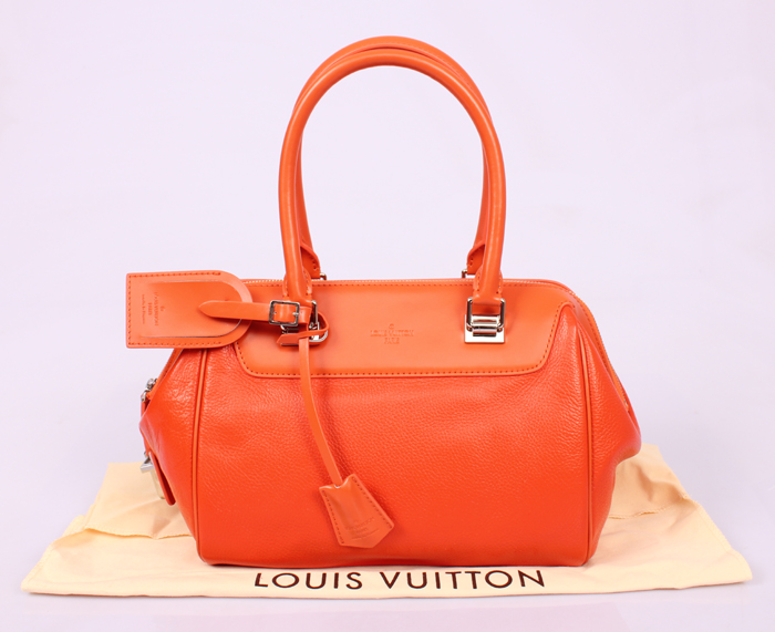LouisVuitton新款手提包-時尚名媛熱愛款
